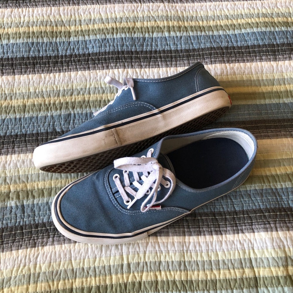 Vans authentic cushion shoes